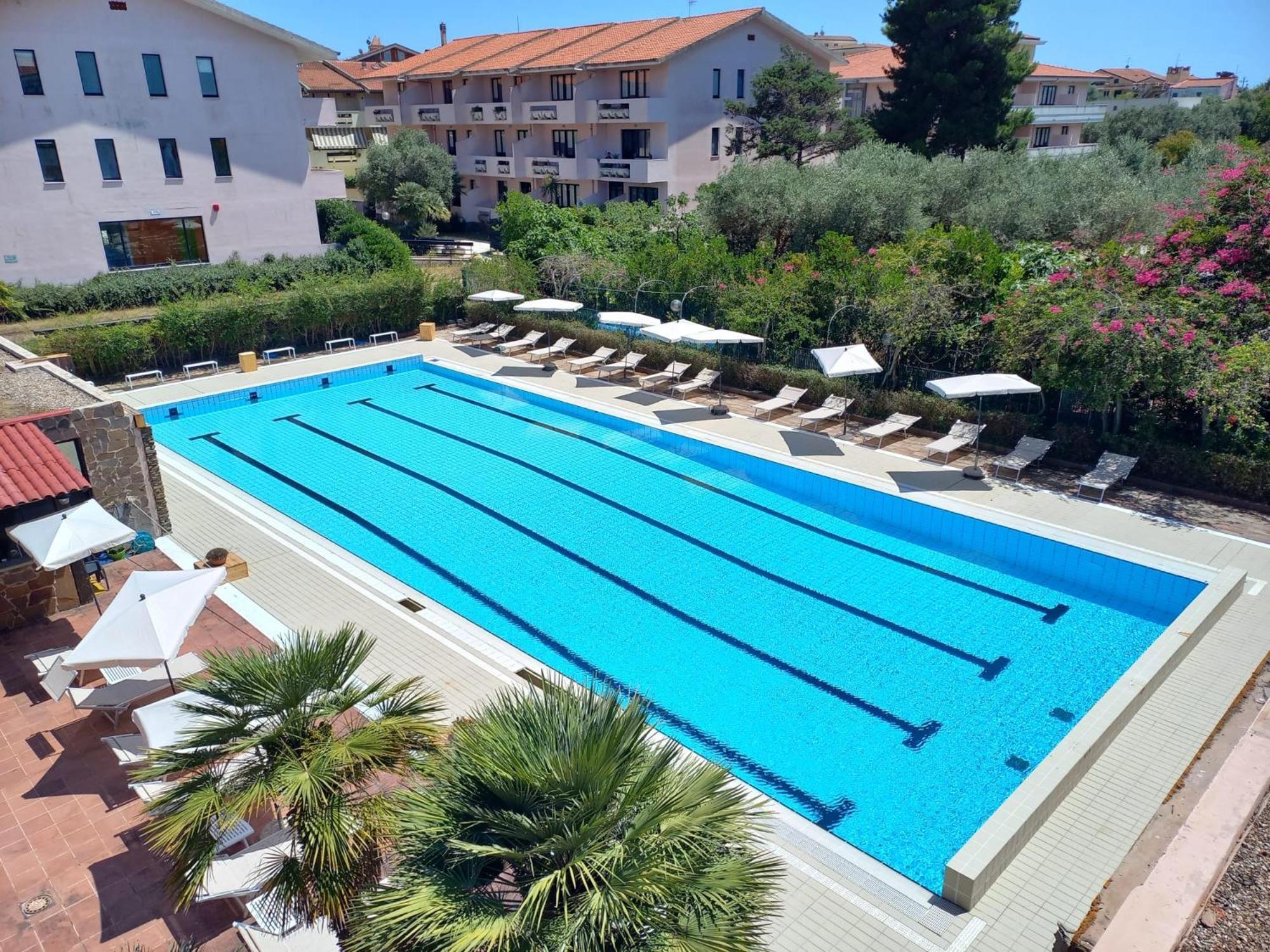 Green Sporting Club Hotel Alghero Ngoại thất bức ảnh